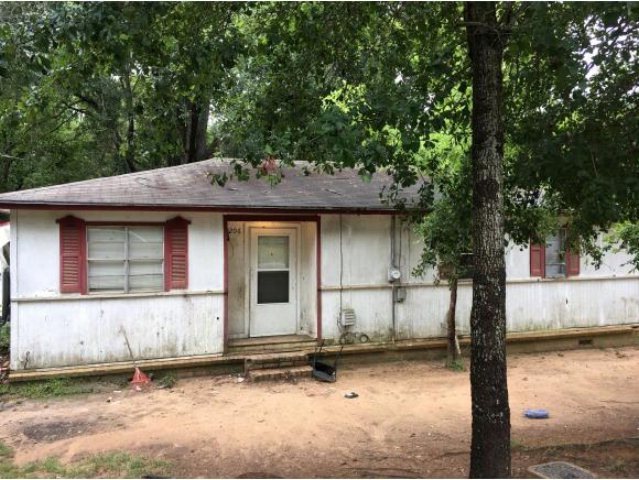 2206 Stewart St, Nacogdoches, TX 75961 - photo 1