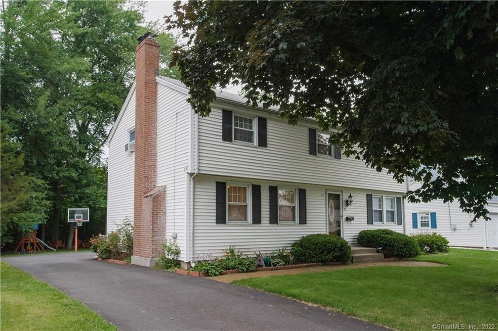75 Shadow Ln, West Hartford, CT 06110 - photo 1