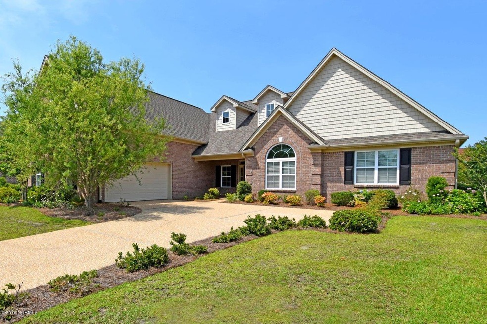 02 MLS 2445 Belshaw Front