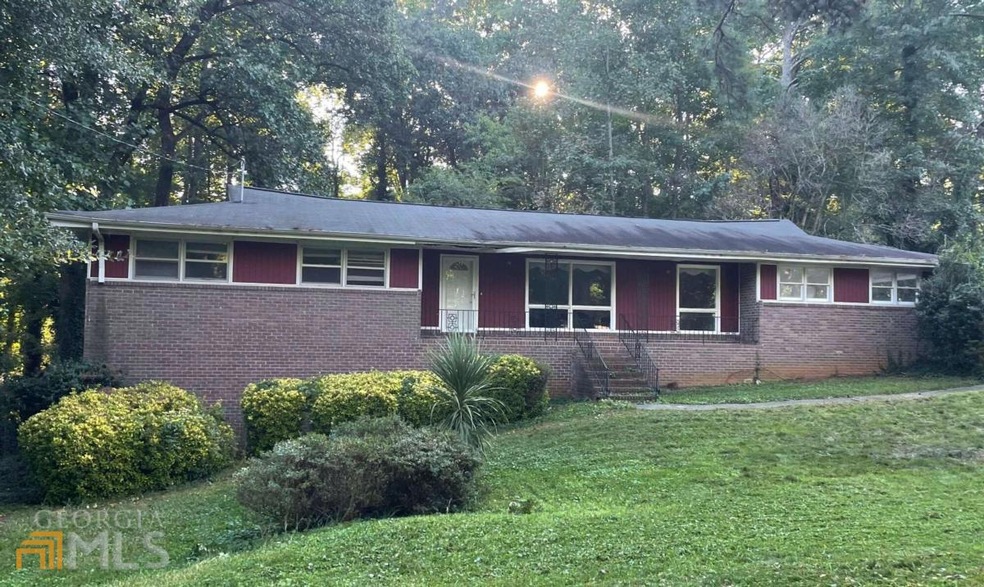 Brick Ranch, 3 Beds 2 Baths on one Level, Large Fe