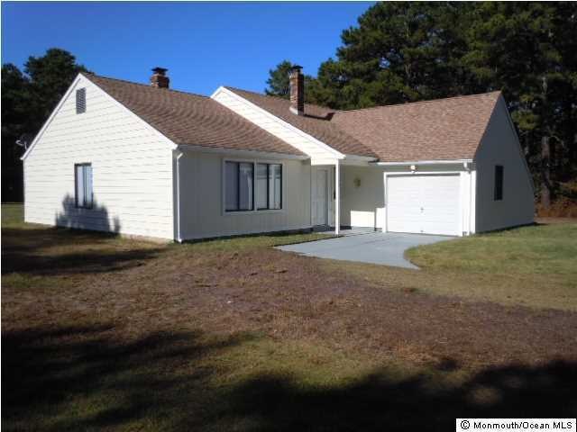 1421 Newark Ave