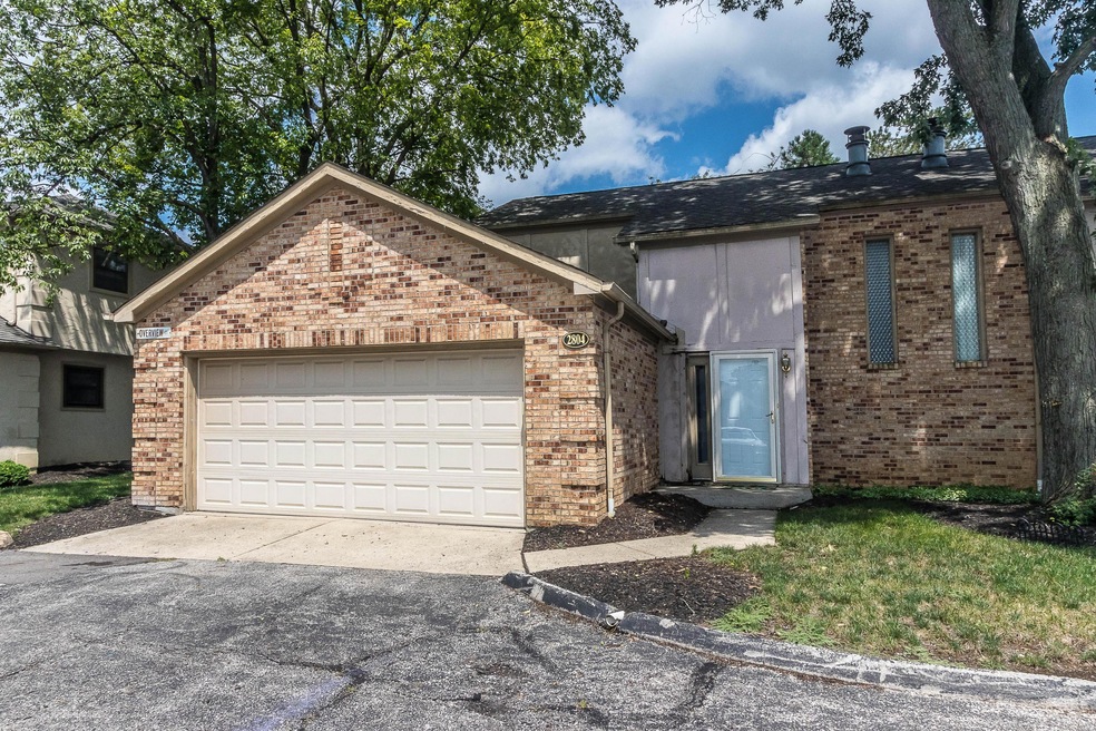 2804 Overview Court-2