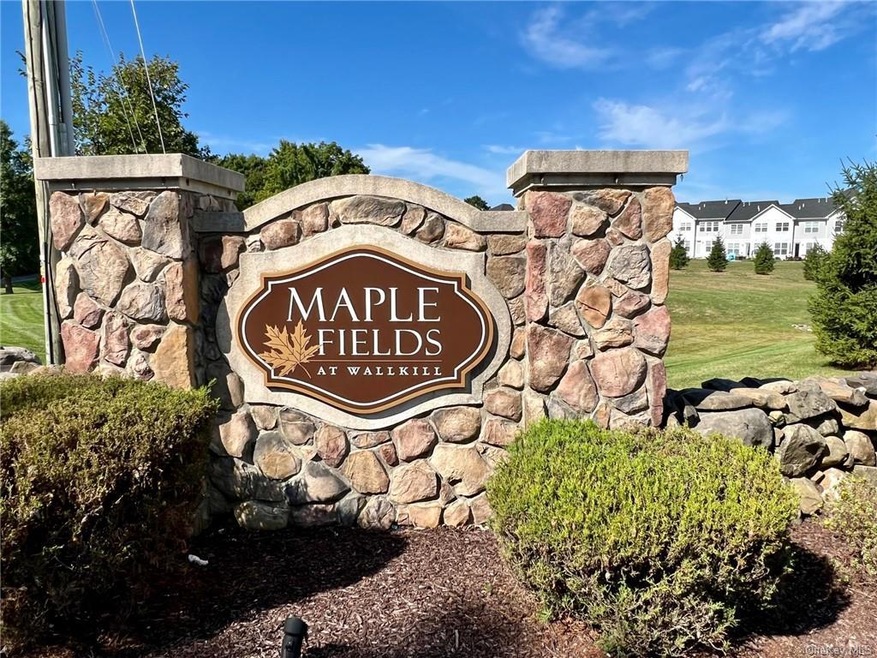 28 Lyndsey Ln, Middletown, NY 10940 - photo 1