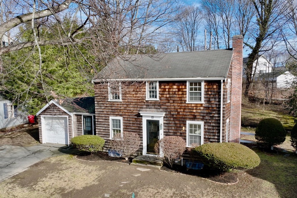 15 Sagamore Rd, Marblehead, MA 01945 - photo 1