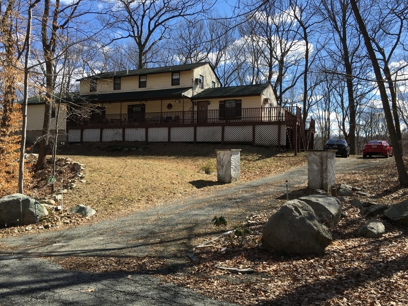 133 Squaw Trail, Andover, NJ 07821 - photo 1