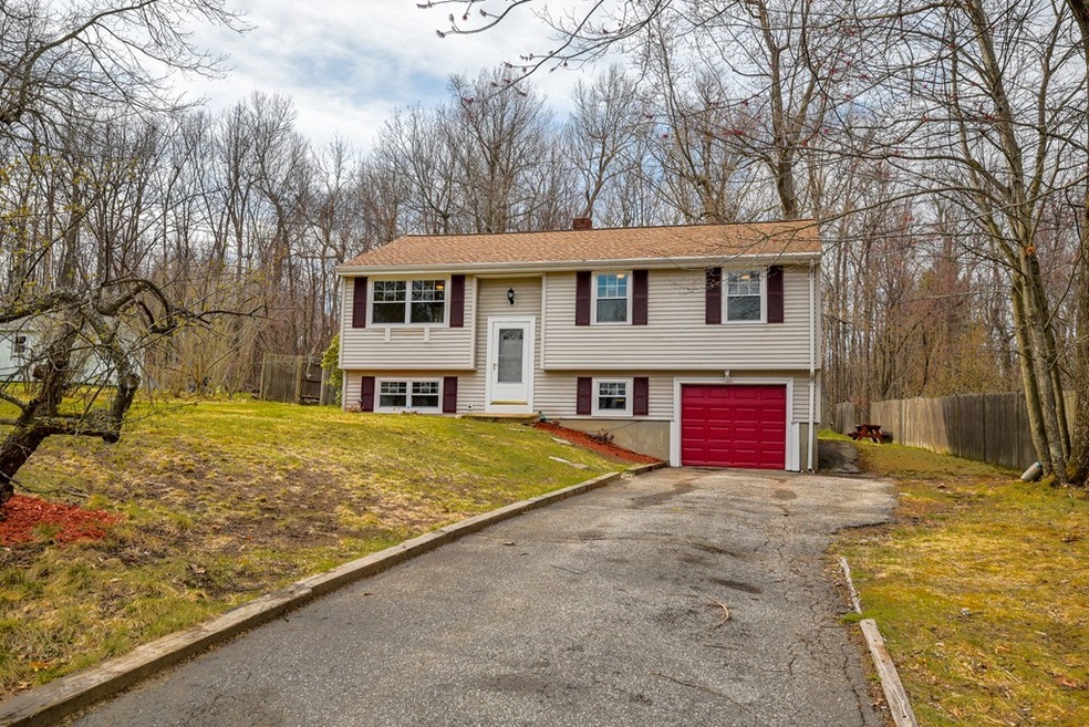 80 Lanesboro Rd, Worcester, MA 01606 - photo 1