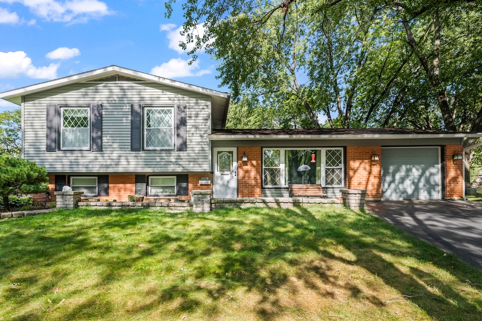 7979 Huntington Cir N, Hanover Park, IL 60133 - photo 1