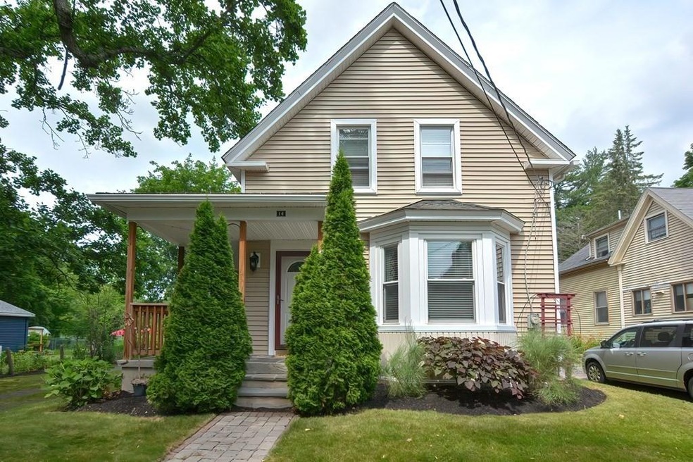 14 Phillips St, Medway, MA 02053 - photo 1