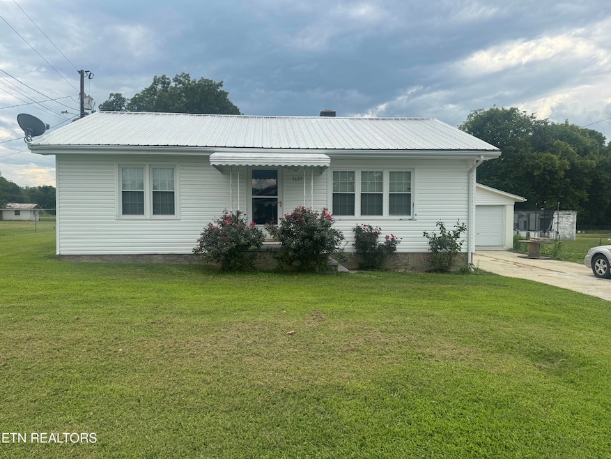 1633 Old Newport Hwy, Newport, TN 37821 - photo 1