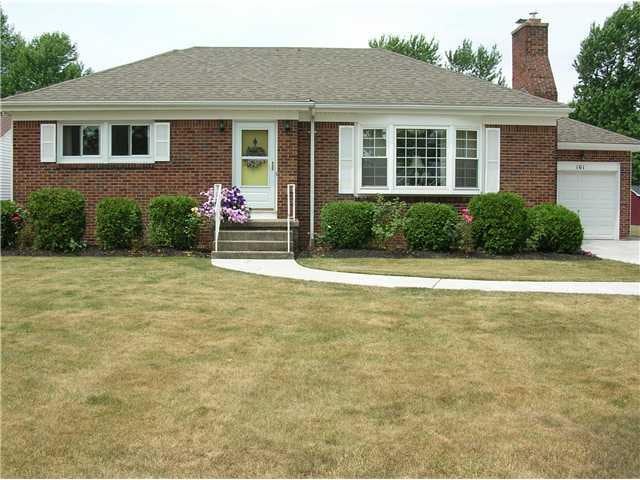 Exterior Front Beautiful curb appeal for this bric