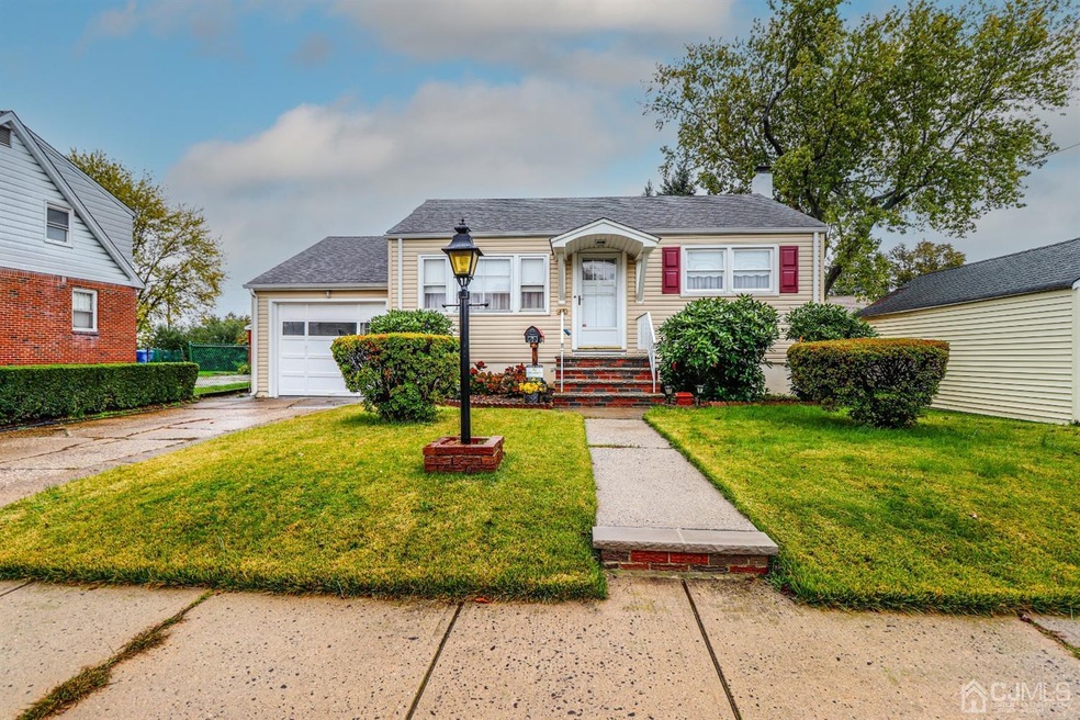 46 Larch St, Port Reading, NJ 07064 - photo 1