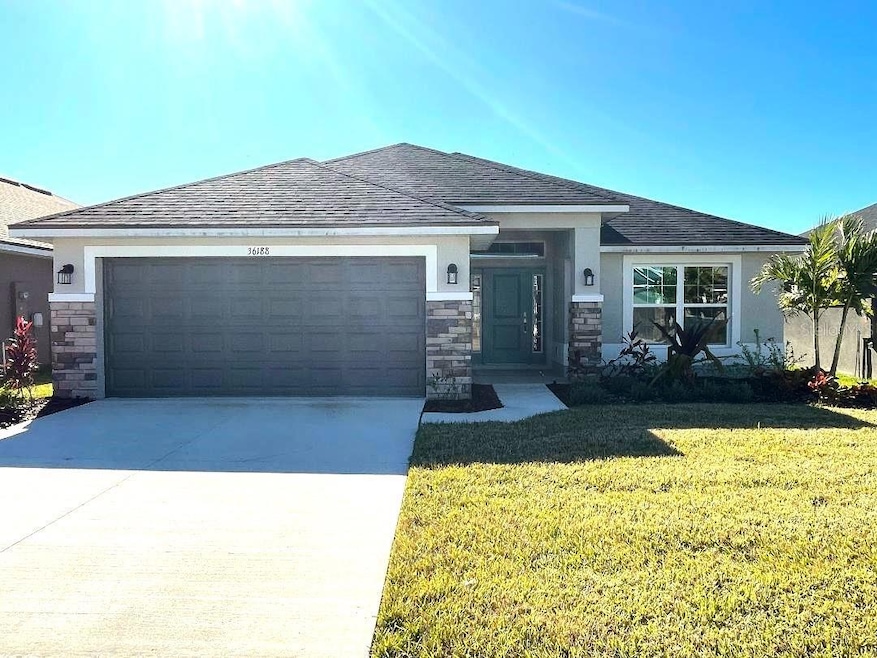 36188 Welsh Glade Rd, Dade City, FL 33525 - photo 1