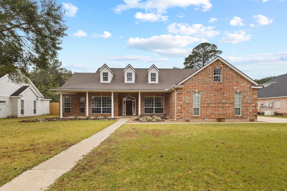 7689 South Boardwalk, Lumberton, TX 77657 - photo 1