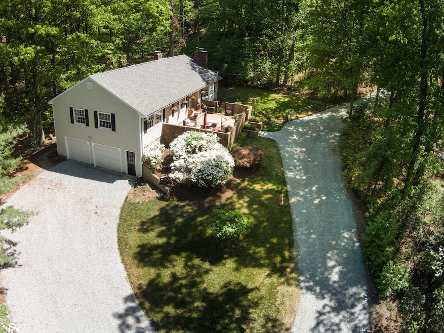 2 Iler Dr, Middletown, NJ 07748 - photo 1