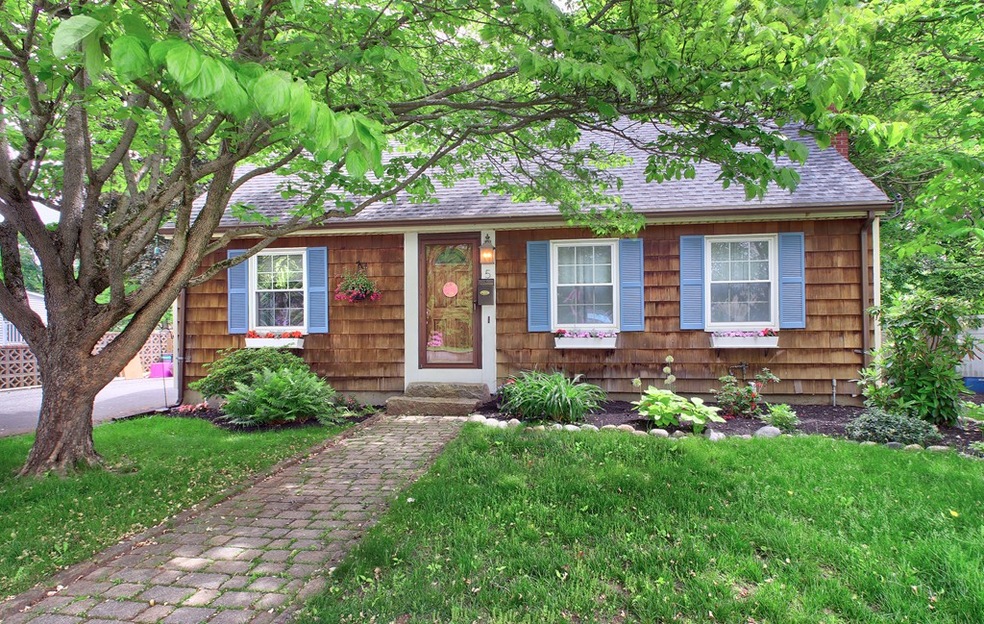 5 Vine St, Wakefield, MA 01880 - photo 1