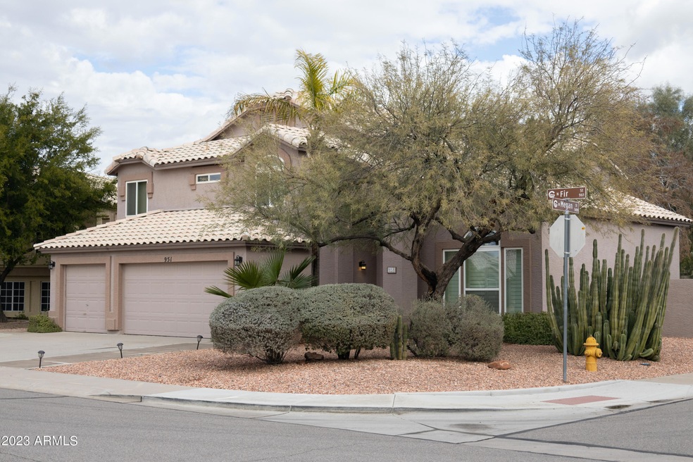 Front House7_951NFirSt