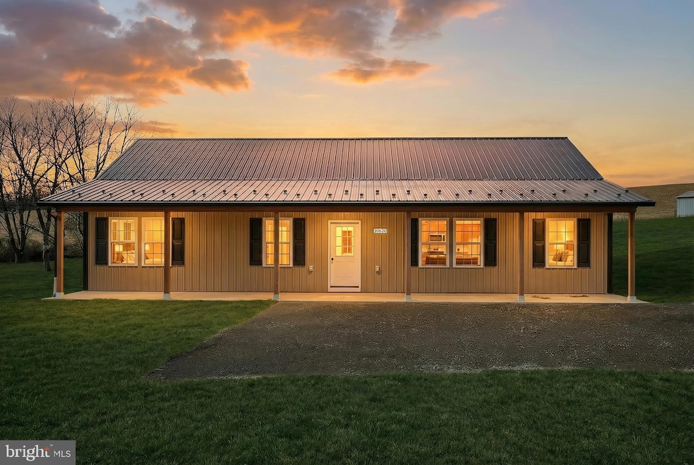 10620 Enfield Rd, Felton, PA 17322 - photo 1