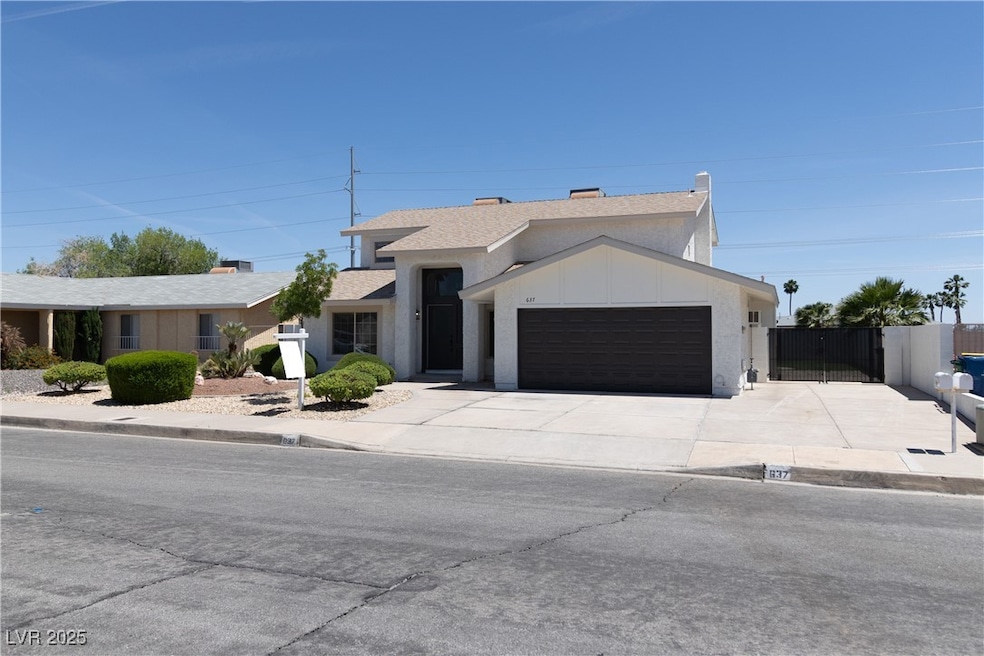 Ranch-style house featuring an attached garage, co