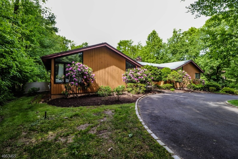 20 Crown Dr, Warren, NJ 07059 - photo 1