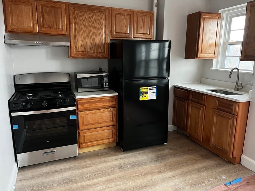 26 W Baltimore St unit 21, Lynn, MA 01902 - photo 1