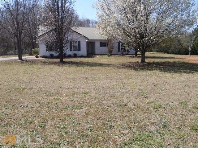 126 Freeman Dr, Maysville, GA 30558 - photo 1