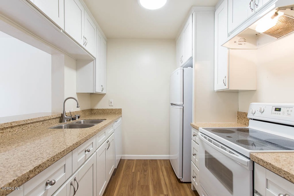 01-5460 White Oak Ave by Stan Rector, Re