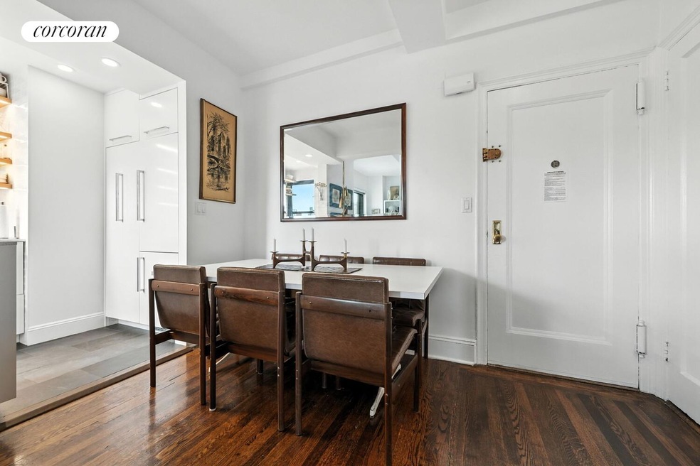 300 W 23rd St unit 9D, New York, NY 10011 - photo 1