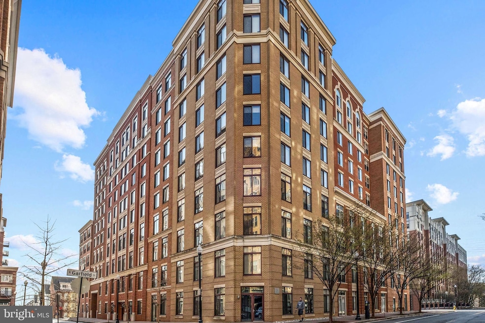 1201 N Garfield St unit 416, Arlington, VA 22201 - photo 1