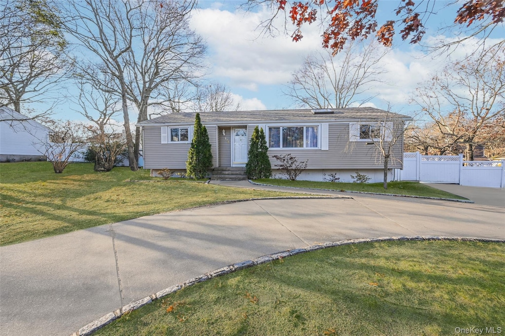 For Sale $599,999 • Co-Listing Agent