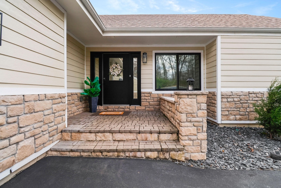 Sold $947,000 • Co-Listing Agent