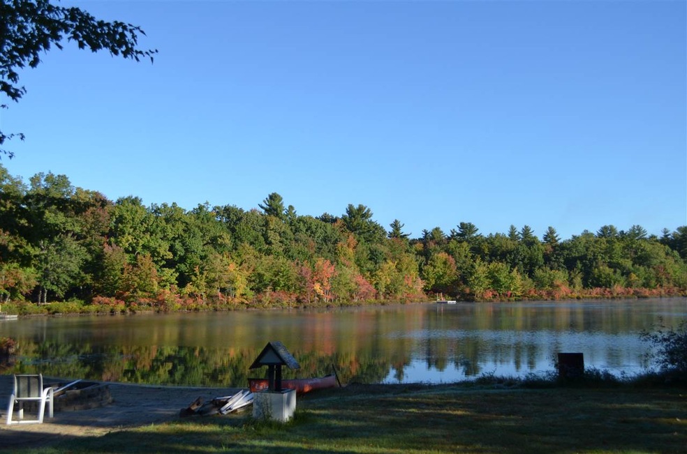 28 Cove Dr, Derry, NH 03038 - photo 1