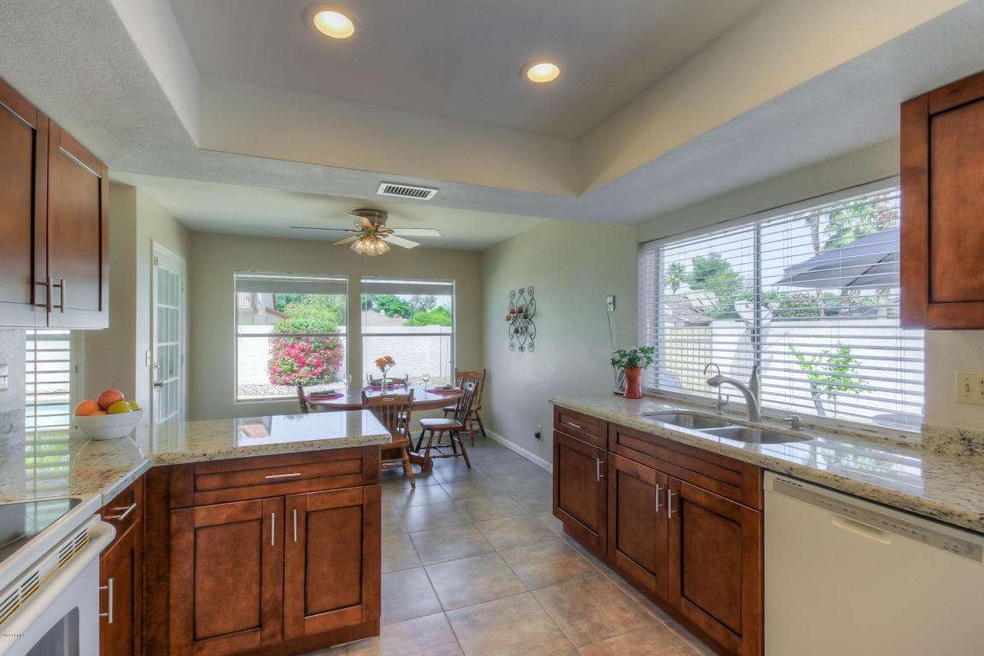 Kitchen (1)