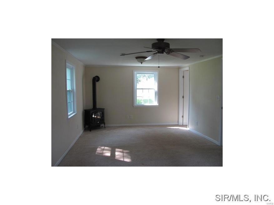 504 N Lange Ave, Maryville, IL 62062 - photo 1