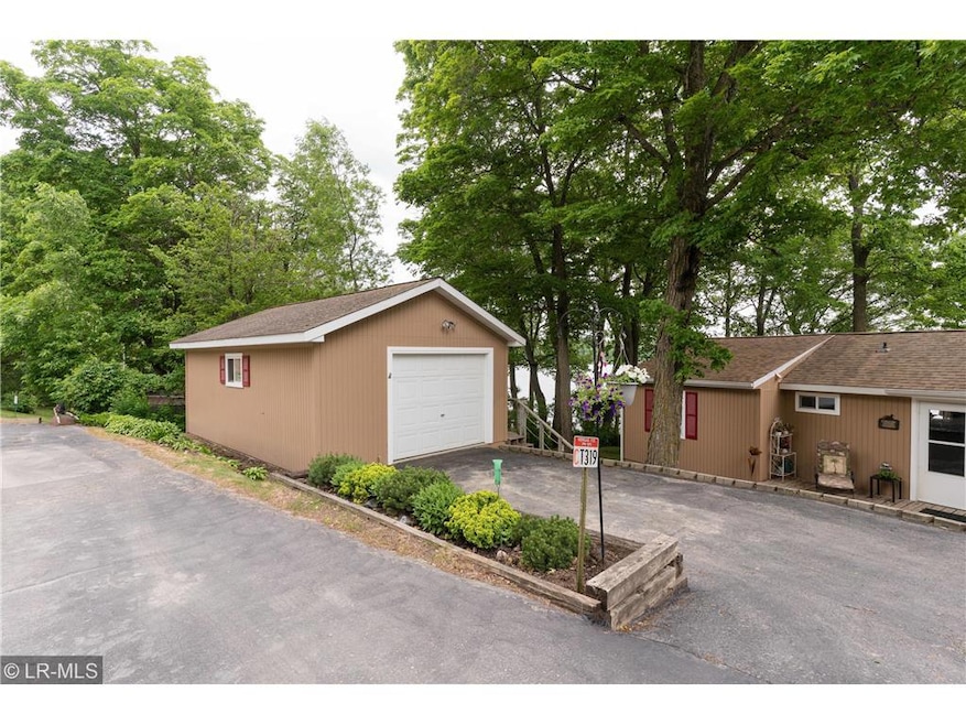 48567 Towbridge Cr-0002