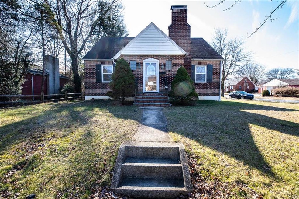 60 Pershing Blvd, Whitehall, PA 18052 - photo 1