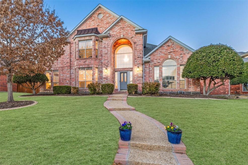 Welcome to 5705 Carrington Court in Wyndsor Estates in Richardson.