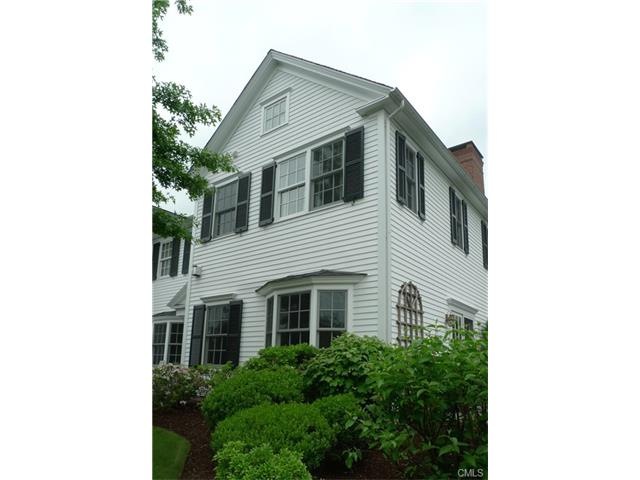 220 Riverside Ave unit 3, Westport, CT 06880 - photo 1