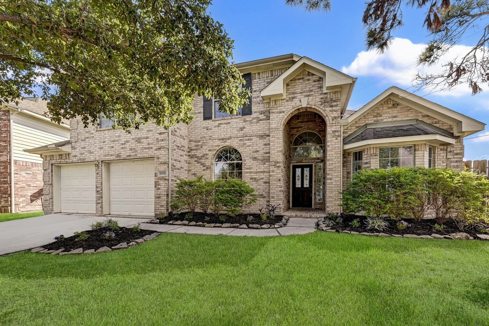 29702 S Legends Creek Ct, Spring, TX 77386 - photo 1