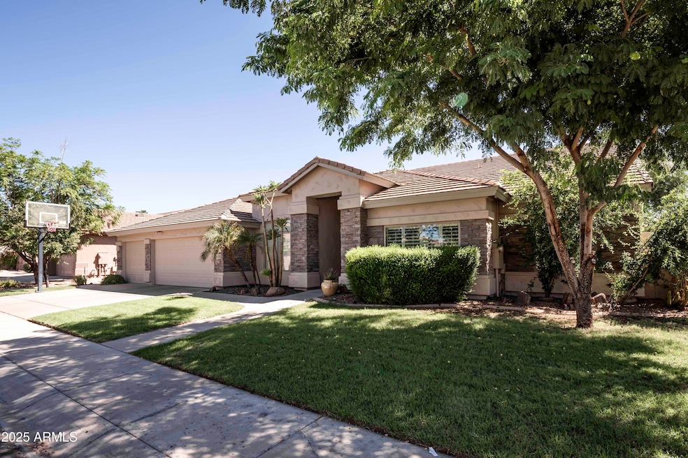 Sold $1,100,000 • Co-Listing Agent