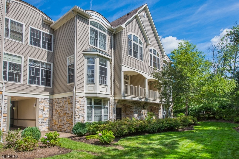 109 Regal Blvd, Livingston, NJ 07039 - photo 1