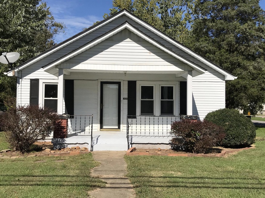 308 S Russell St, Portland, TN 37148 - photo 1