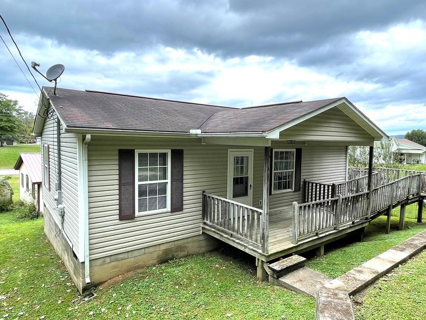 138 Flinders Dr, Vanceburg, KY 41179 MLS 150273