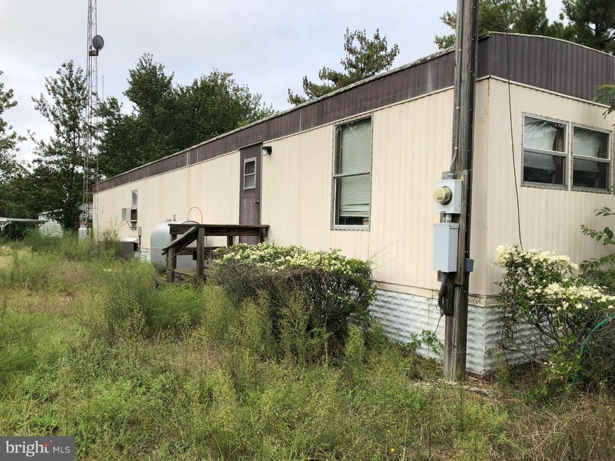 881 Downe Ave, Fortescue, NJ 08321 - photo 1