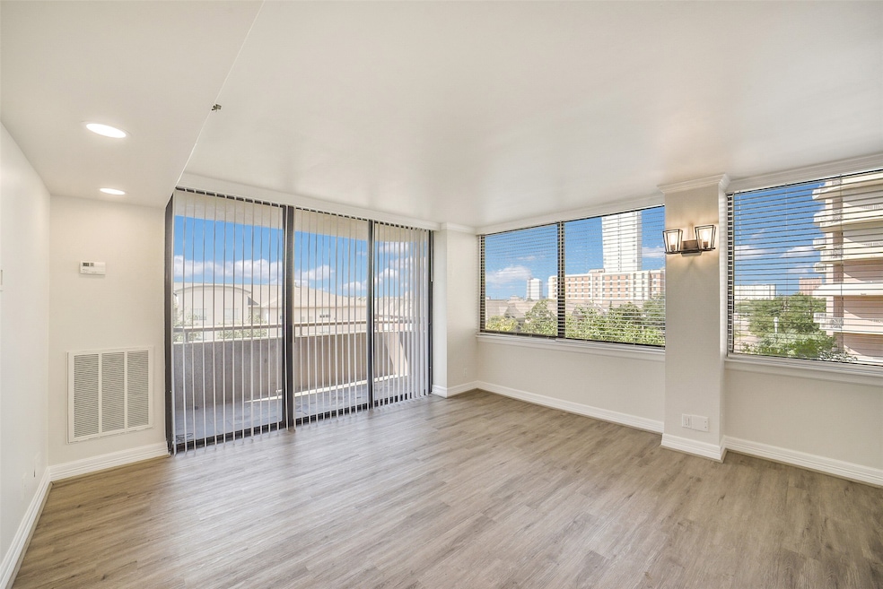 For Sale $175,000 • Co-Listing Agent