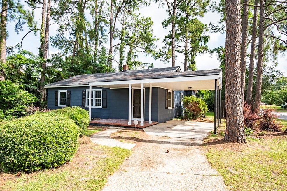 1513 W 2nd Ave, Albany, GA 31707 - photo 1