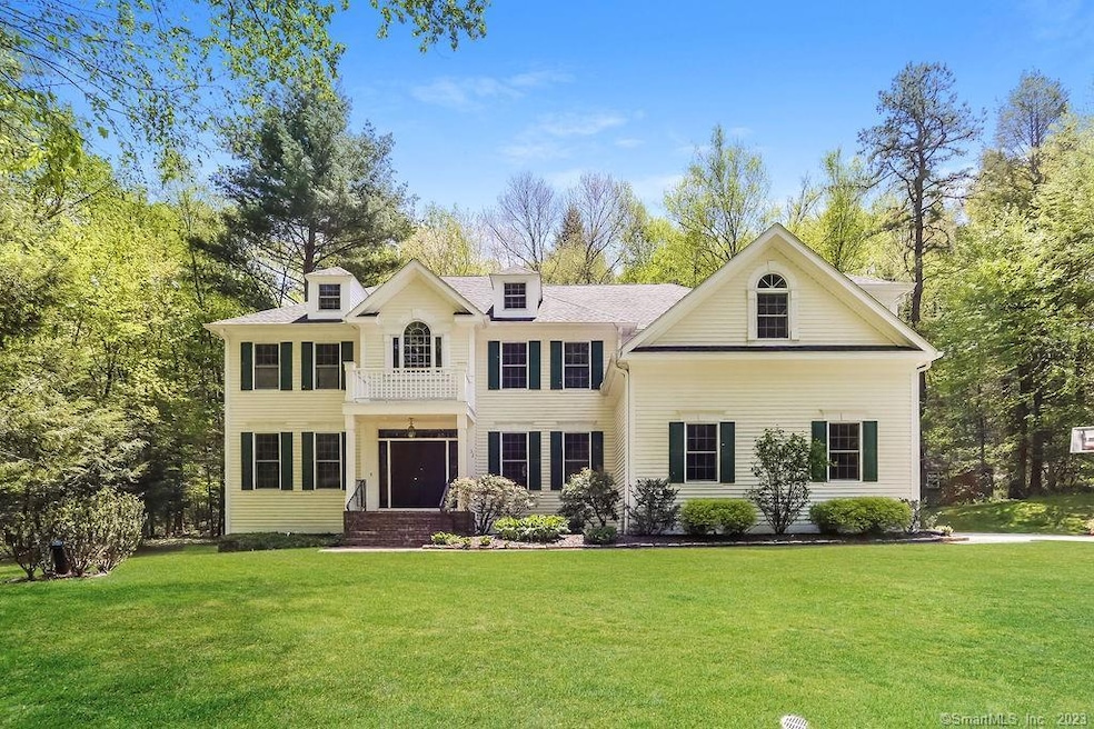 32 Lazy Valley Rd, Glastonbury, CT 06033 - photo 1