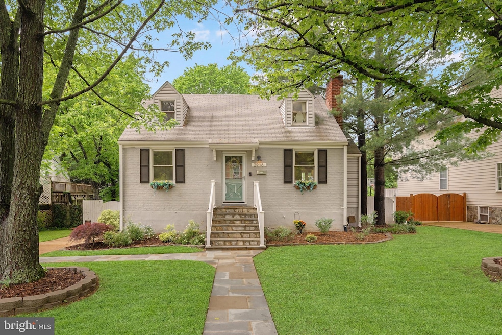 Sold $733,000 • Co-Listing Agent