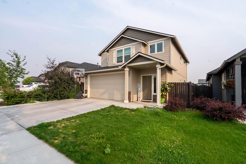 Sold $465,000 • Co-Listing Agent