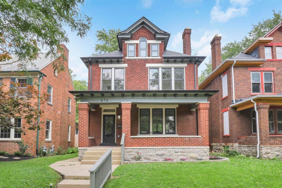 676 Wilson Ave, Columbus, OH 43205 - photo 1