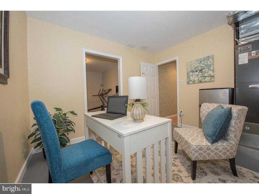 660 Niblick Ln unit 1, Wallingford, PA 19086 - photo 1